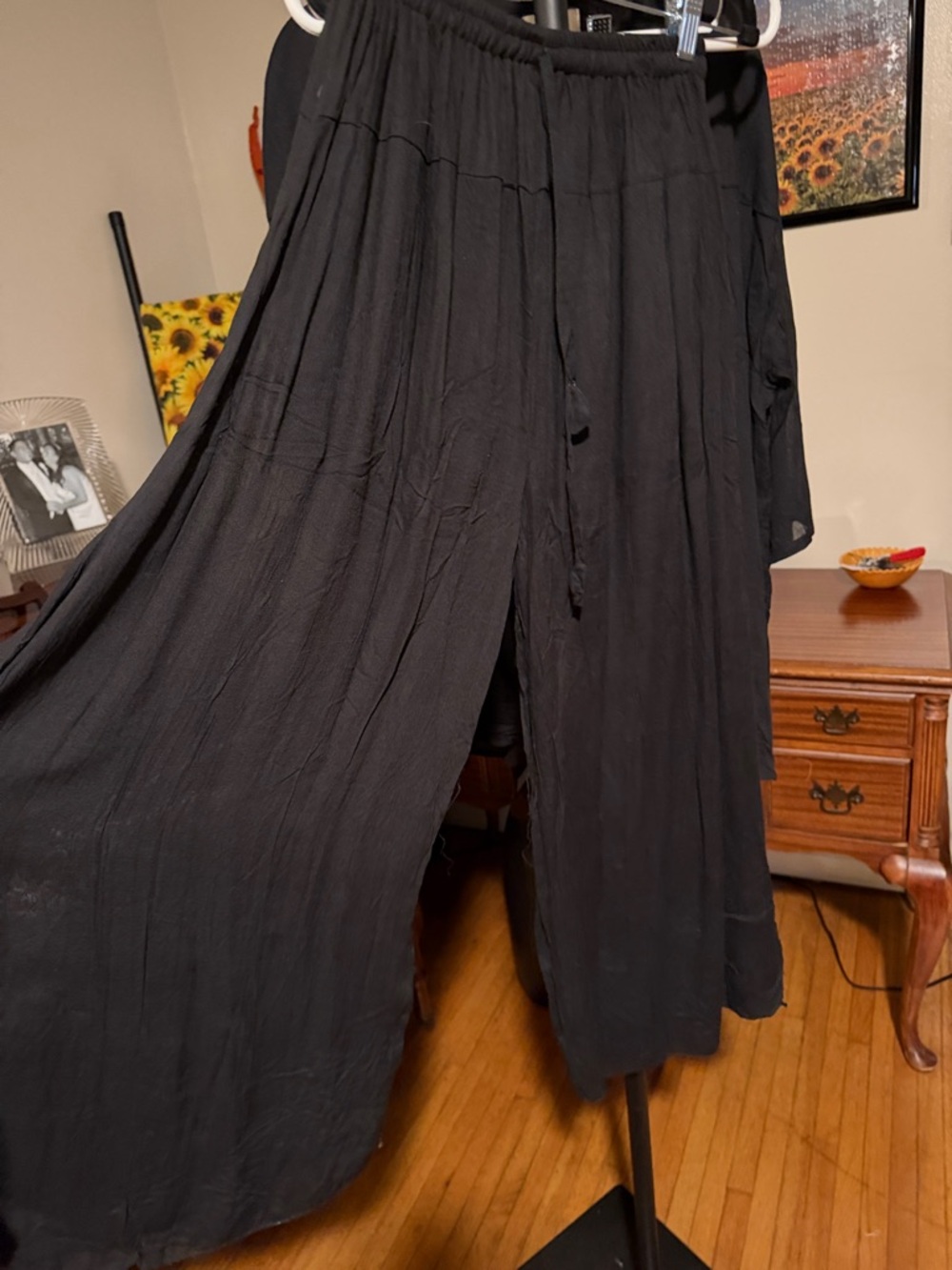 Rhea Women’s Black Tunic and Wide-Leg Pant set. OS - Picture 6 of 8